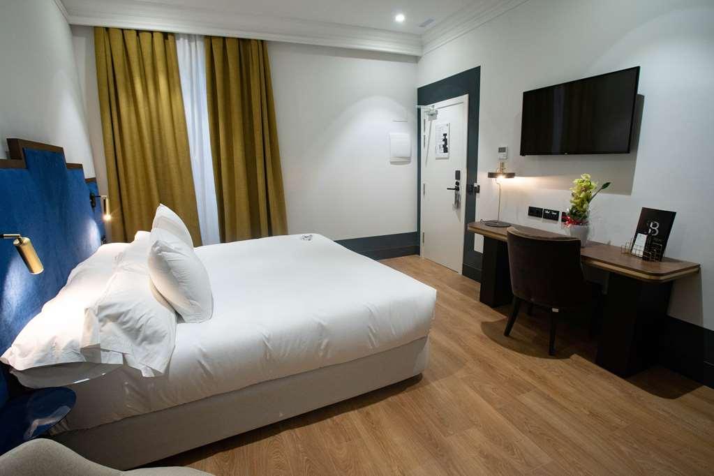 Coral Mist Beach Hotel Μπριτζτάουν Δωμάτιο φωτογραφία