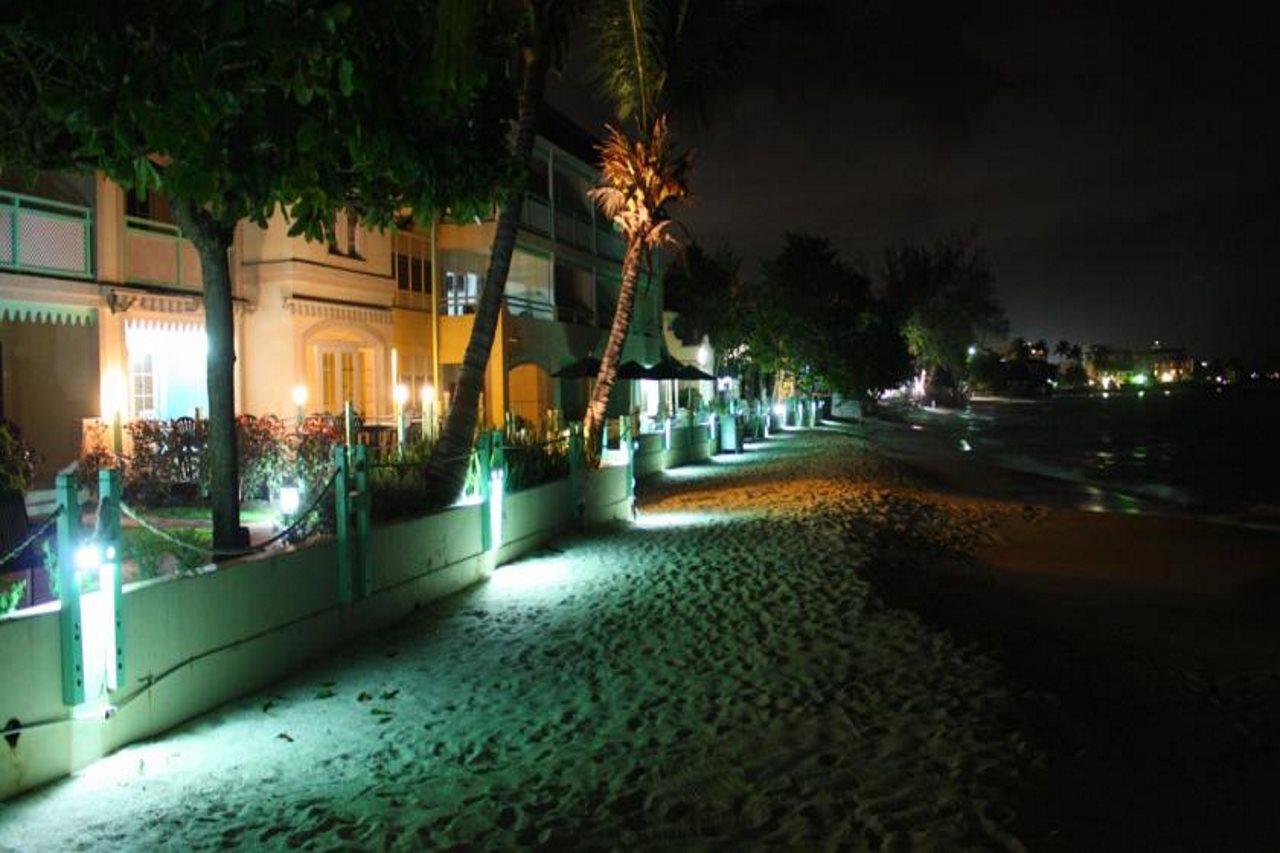 Coral Mist Beach Hotel Μπριτζτάουν Εξωτερικό φωτογραφία