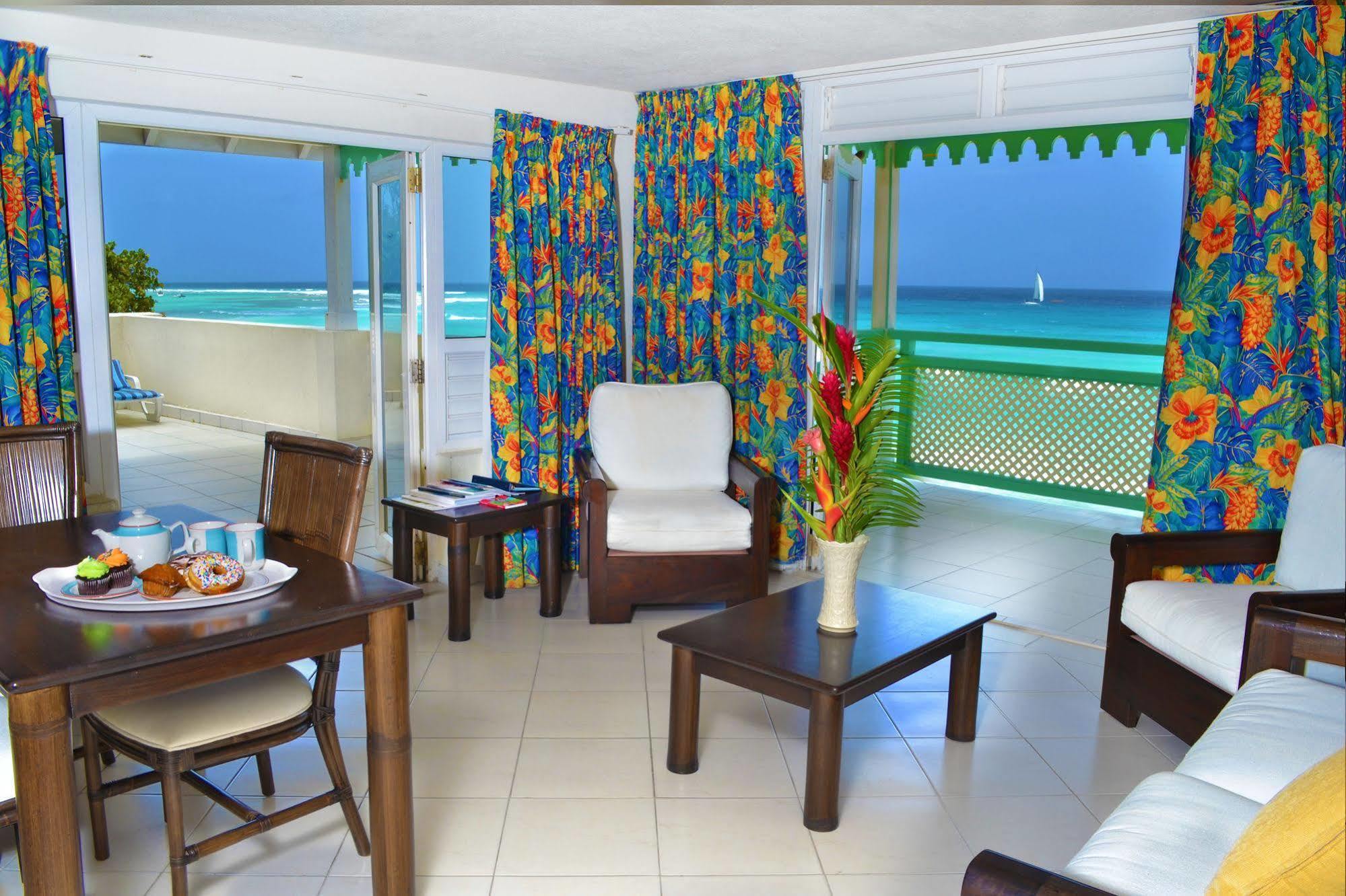 Coral Mist Beach Hotel Μπριτζτάουν Εξωτερικό φωτογραφία
